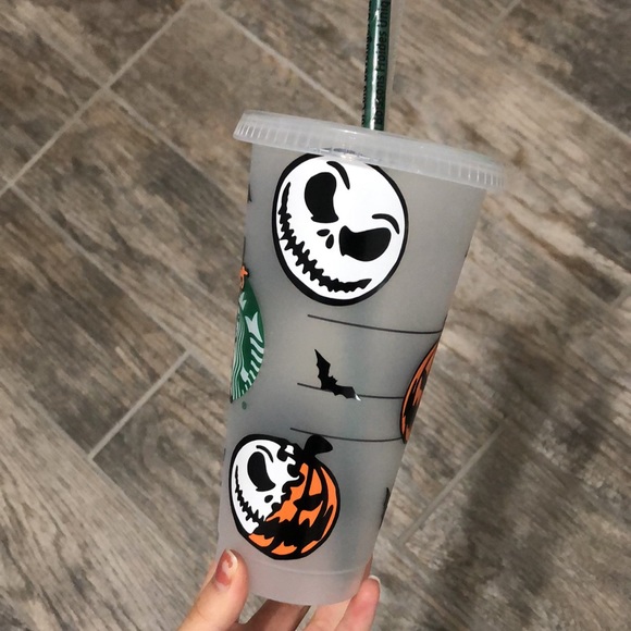 Jack Skellington Starbucks reusable venti cold cup - Picture 4 of 8